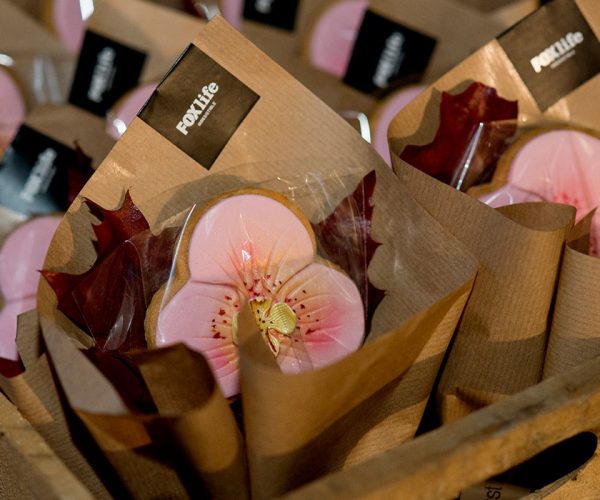 gifting-featured-custom